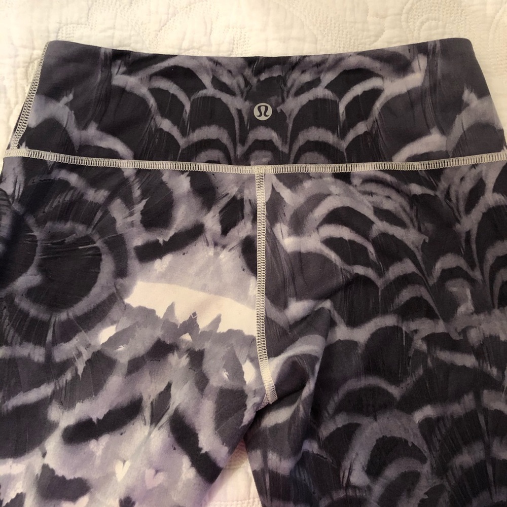 Lululemon gray leggings Wunder Train Crop 4